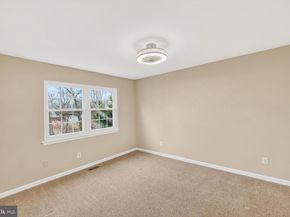 2295 Shawn Court, Dunn Loring VA 22027