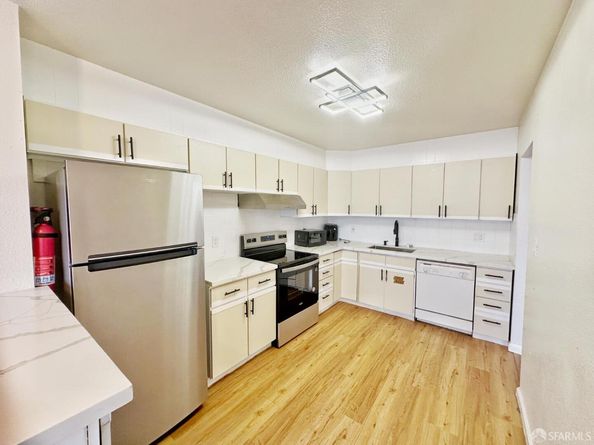 1927 Taraval Street, San Francisco CA 94116