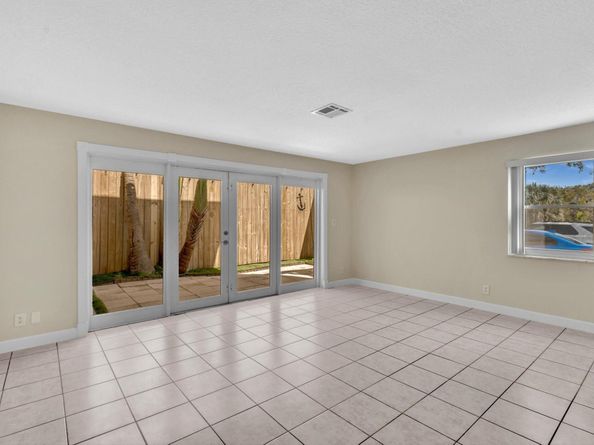 499 SE 13th St 8E, Fort Lauderdale FL 33316