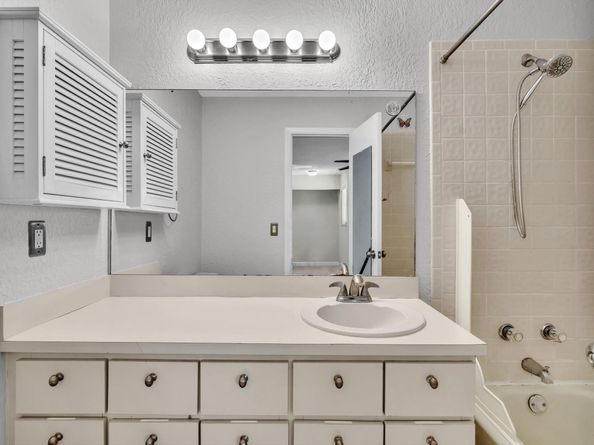 499 SE 13th St 8E, Fort Lauderdale FL 33316