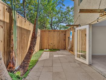 499 SE 13th St