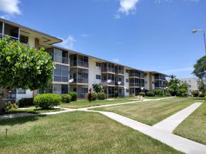 17090 NE 14th Ave 211, North Miami Beach FL 33162