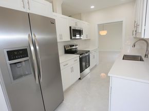 1121 Bel Air Dr, Highland Beach FL 33487