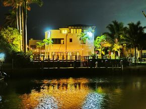 1121 Bel Air Dr, Highland Beach FL 33487