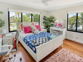 1121 Bel Air Dr, Highland Beach FL 33487