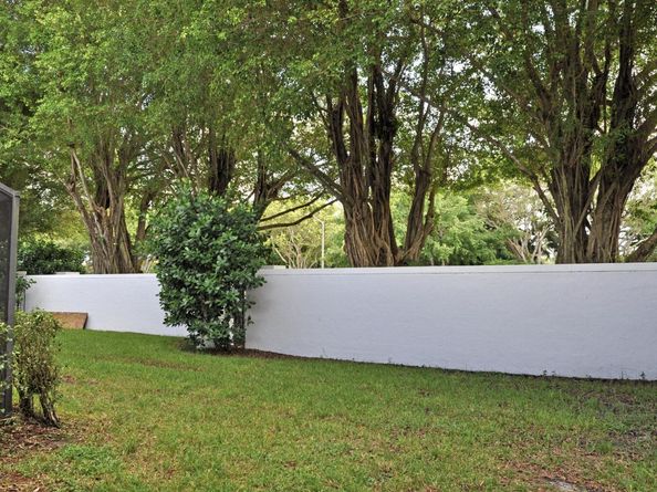 3237 Clint Moore Road 103, Boca Raton FL 33496