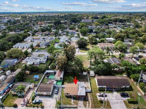 4740 10th Avenue N, Lake Worth FL 33463