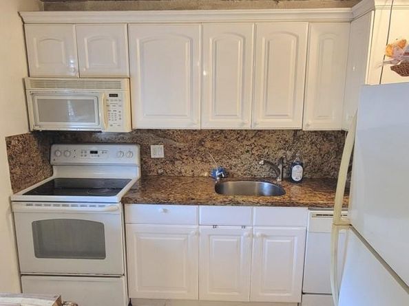 3500 SW Natura Blvd 205, Deerfield Beach FL 33441