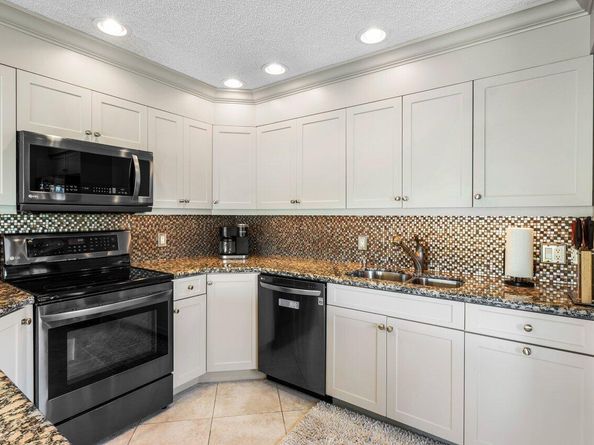 3838 Quail Ridge Drive N Blue Heron, Boynton Beach FL 33436