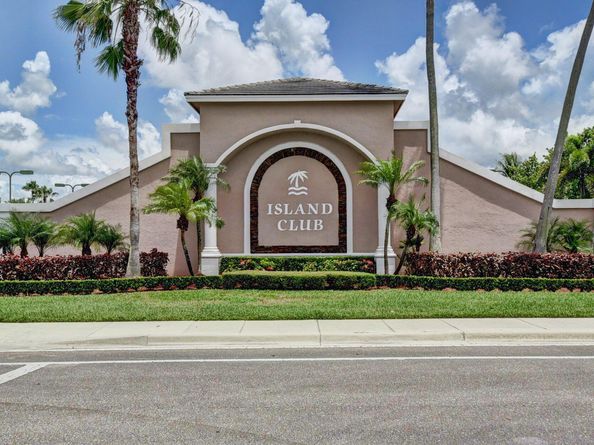 8722 San Andros, West Palm Beach FL 33411