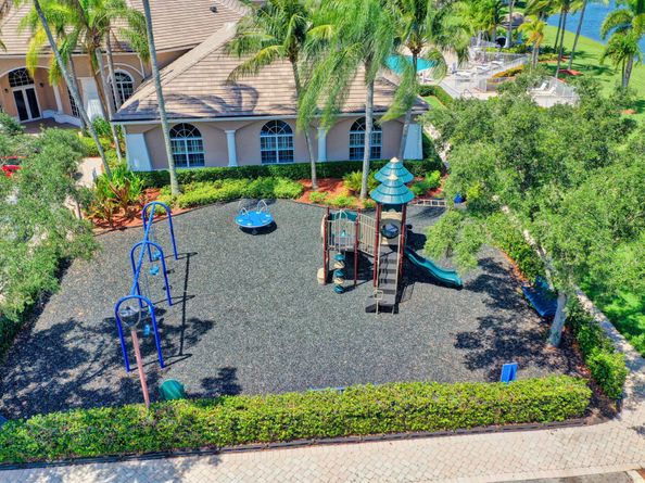 8722 San Andros, West Palm Beach FL 33411