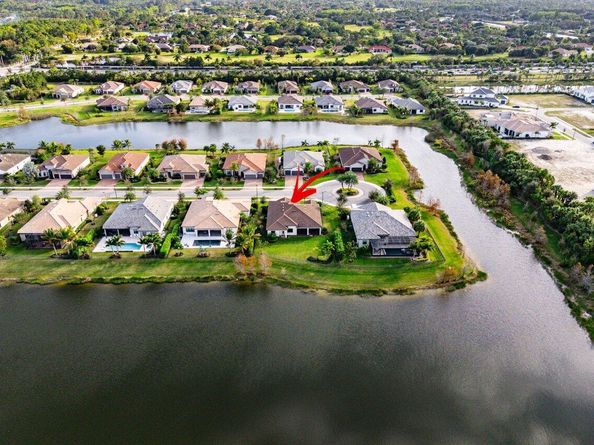 11533 Jeannine Street, Palm Beach Gardens FL 33412