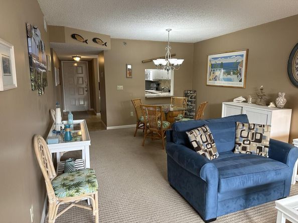 896 N Federal Highway 225, Lantana FL 33462