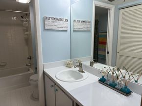 896 N Federal Highway 225, Lantana FL 33462