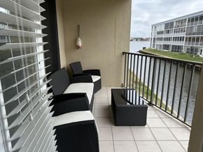 896 N Federal Highway 225, Lantana FL 33462