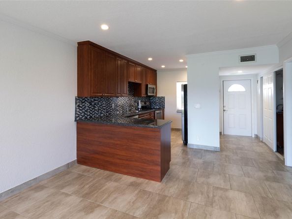 7855 NW 5th Ct 201, Margate FL 33063