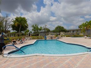 7855 NW 5th Ct 201, Margate FL 33063