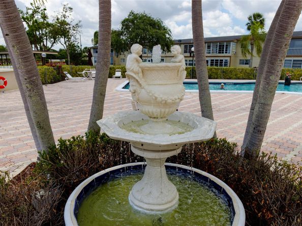 7855 NW 5th Ct 201, Margate FL 33063