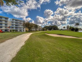 250 John F Kennedy Drive 202, Atlantis FL 33462