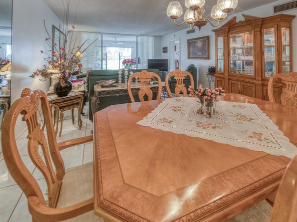 250 John F Kennedy Drive 202, Atlantis FL 33462