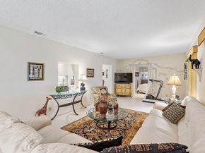 6015 NW 67th Ter, Tamarac FL 33321