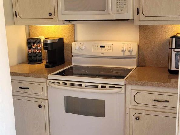 5300 Washington St G328, Hollywood FL 33021