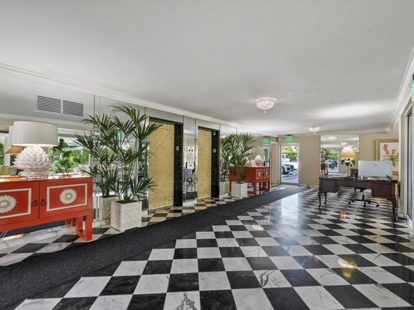 227 Australian Avenue 4c, Palm Beach FL 33480