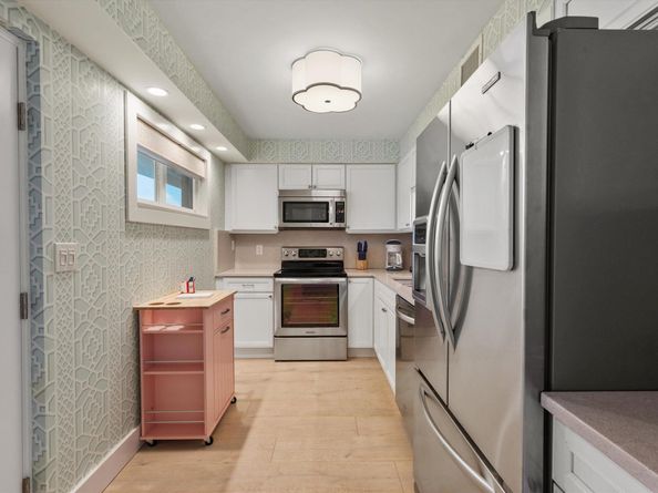 227 Australian Avenue 4c, Palm Beach FL 33480