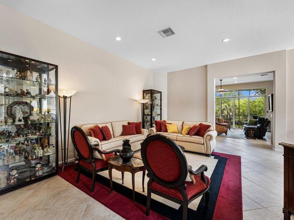 1914 Via Castello, Wellington FL 33411