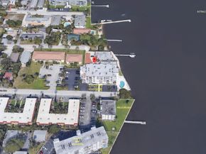 301 Croton Ave 302, Lantana FL 33462