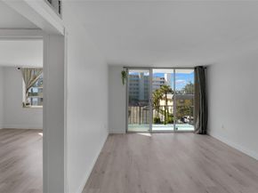 301 Croton Ave 302, Lantana FL 33462