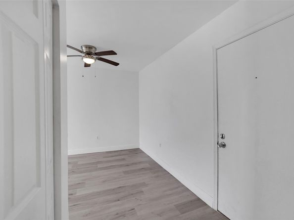 301 Croton Ave 302, Lantana FL 33462
