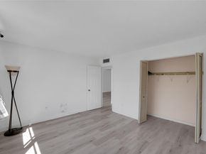 301 Croton Ave 302, Lantana FL 33462