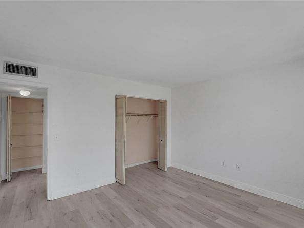301 Croton Ave 302, Lantana FL 33462