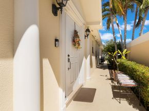 8363 Cozumel Lane, Wellington FL 33414