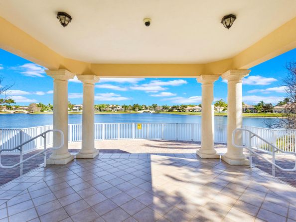8363 Cozumel Lane, Wellington FL 33414