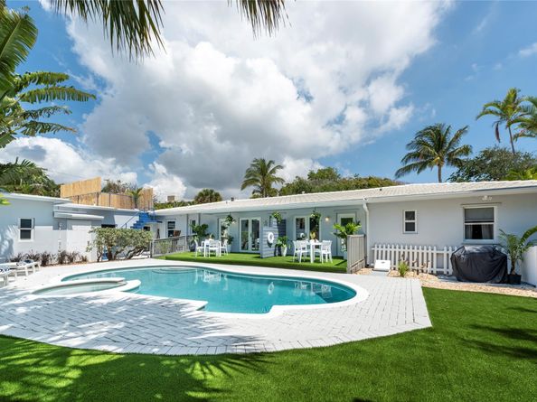3410 Spring St, Pompano Beach FL 33062