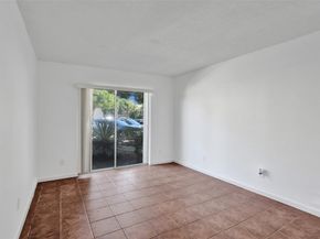5216 NE 6th Ave B3, Oakland Park FL 33334