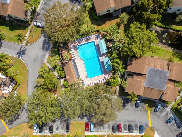 3183 Cocoplum Cir 3375, Coconut Creek FL 33063