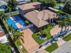 423 NE 3rd Street, Pompano Beach FL 33060