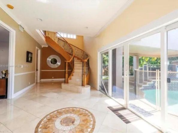 423 NE 3rd Street, Pompano Beach FL 33060