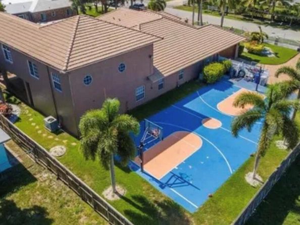 423 NE 3rd Street, Pompano Beach FL 33060