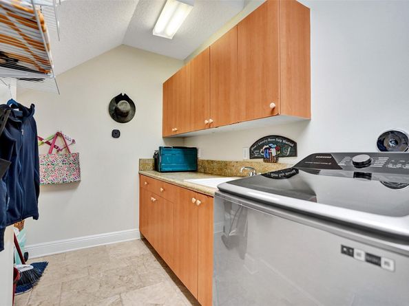 9737 Campi Dr, Lake Worth FL 33467