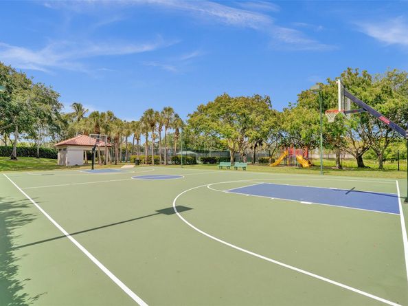 9737 Campi Dr, Lake Worth FL 33467