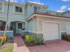 2005 Oakhurst Way, Riviera Beach FL 33404