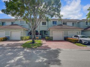 2005 Oakhurst Way, Riviera Beach FL 33404
