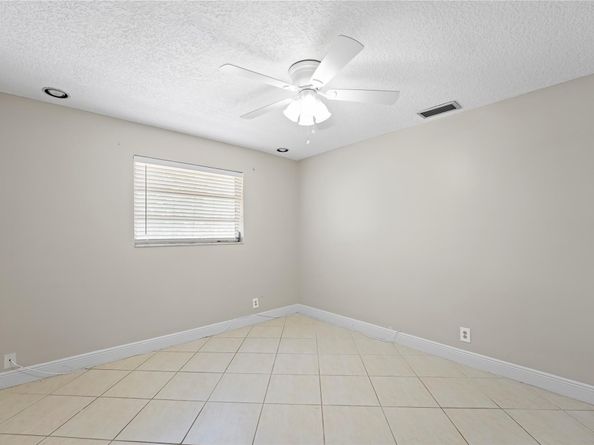 1120 E Tropical Way, Plantation FL 33317