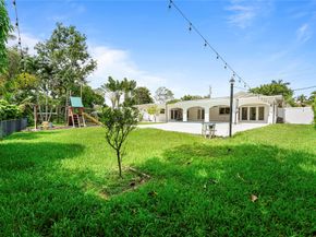1120 E Tropical Way, Plantation FL 33317