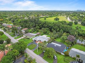 1120 E Tropical Way, Plantation FL 33317
