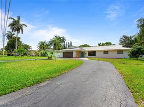 1120 E Tropical Way, Plantation FL 33317